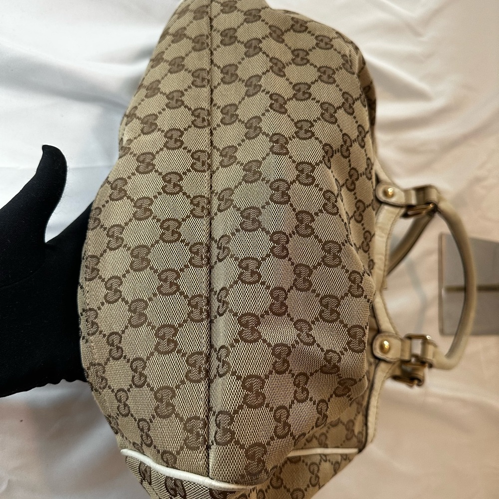 Gucci handbag - Picture 7 of 10